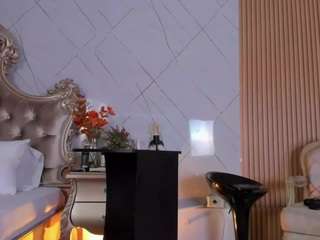 Sara, 💦 nude Live Sex Chat Show