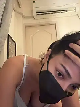 sarakashmir5 naked strip on cam for live sex video chat