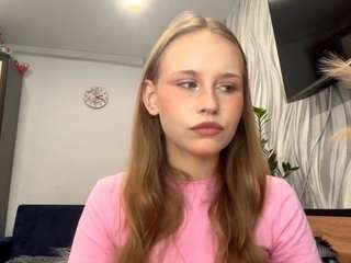 SaundraZagar nude Live Sex Chat Show