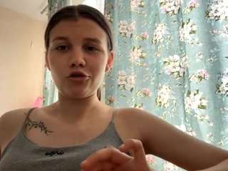 SebrinaHanacek nude Live Sex Chat Show